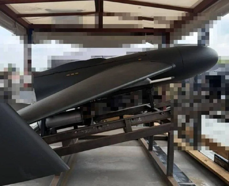 Україна представила новий ударний дрон з дальністю до 300 км
