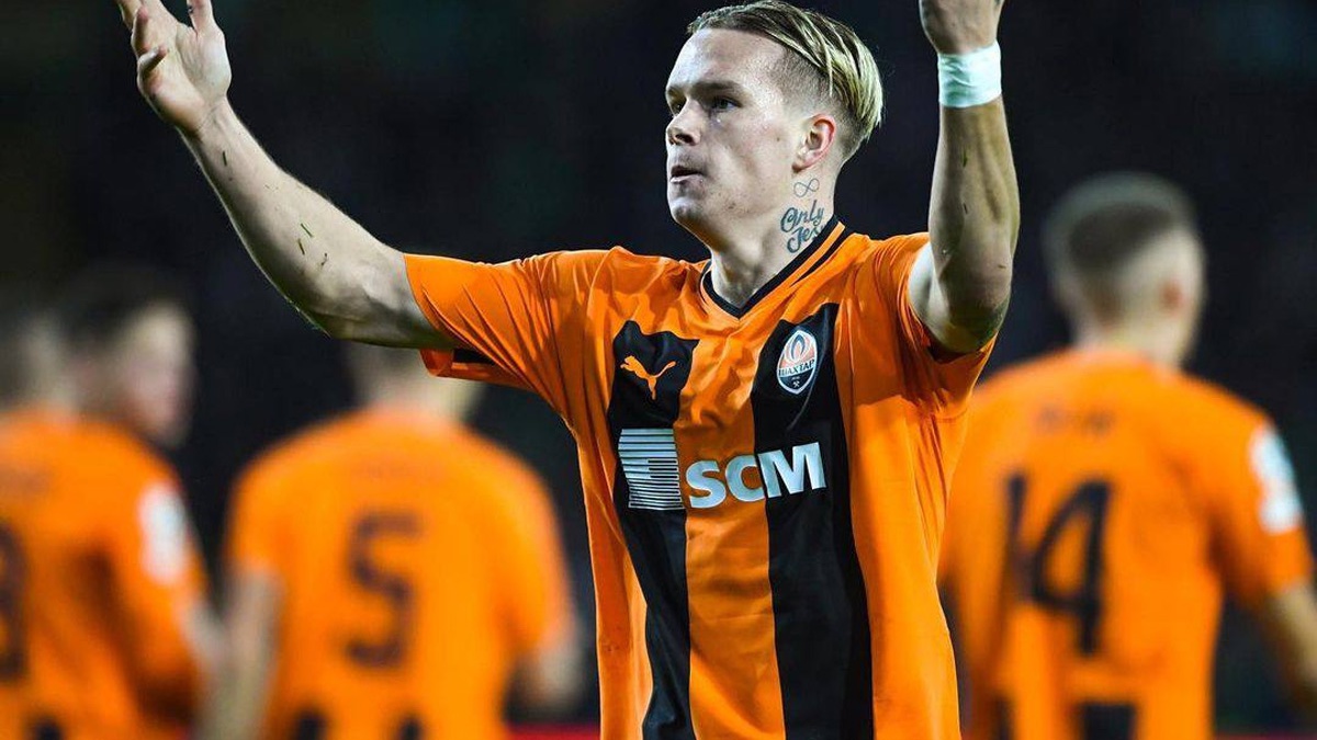 Український футболіст Мудрик відсторонений до кінця 2028 року через порушення …