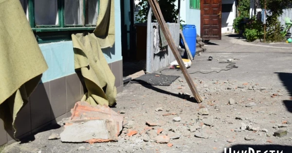 Уламки збитого дрона пошкодили будинок у Миколаєві
