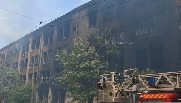 Унаслідок російських атак по Києву знову пошкоджене посольство Азербайджану