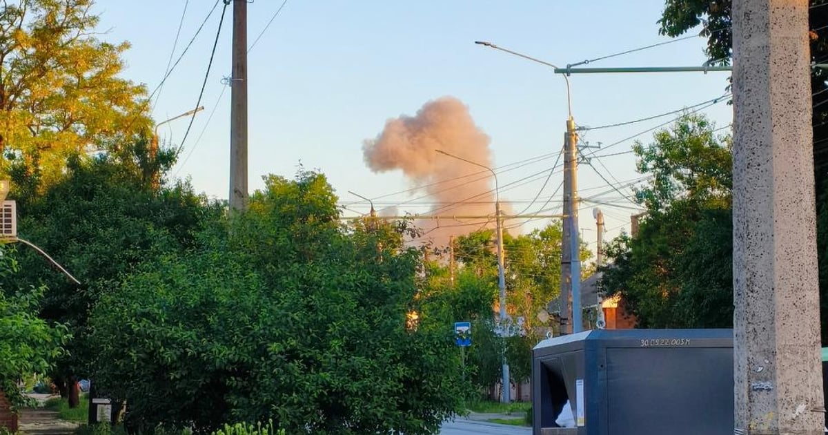 У росії під атакою були завод у Таганрозі, аеродром ВКС …