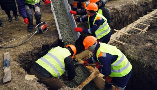 Уряд виділив понад ₴263 мільйони на підтримку працівників, залучених до …