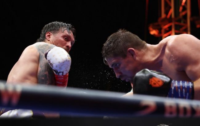 Усик захистив титул WBC, нокаутувавши Верховена