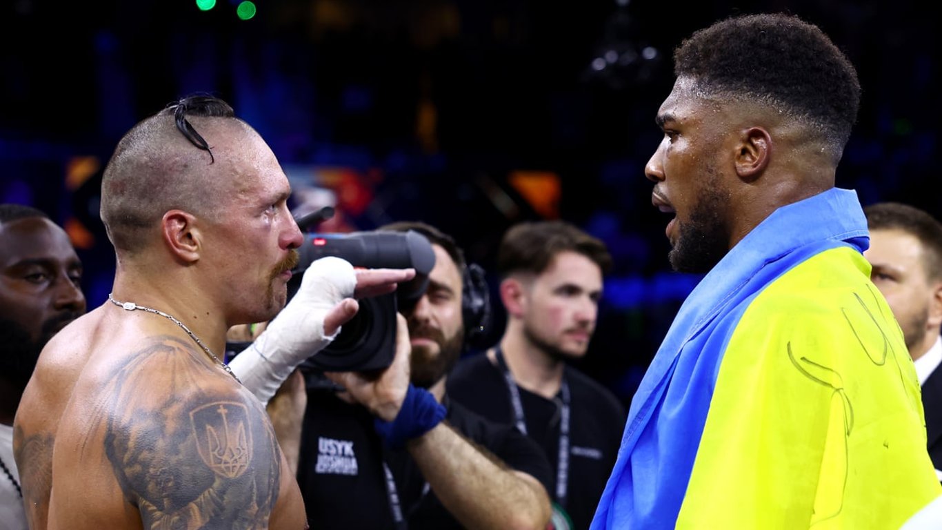 Усик звернувся до Джошуа перед боєм із Пренгою