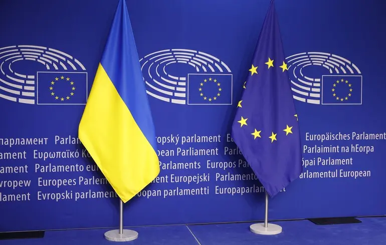 У ЄС хочуть перенести відкриття пʼятьох переговорних кластерів з Україною …