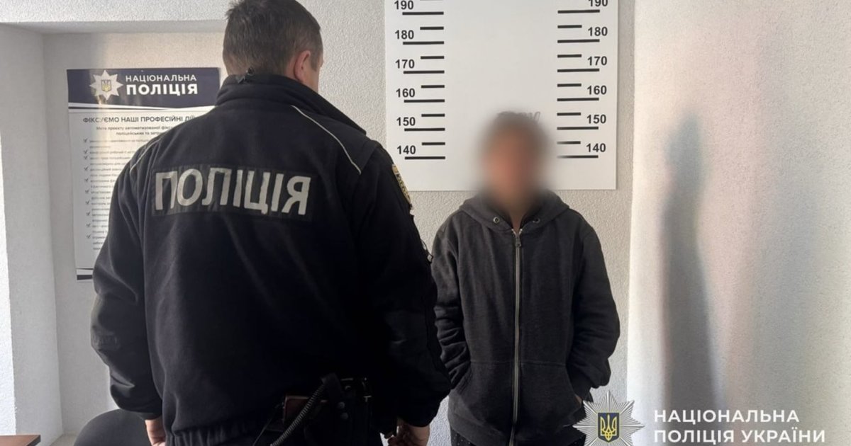 У Берегові пʼяна місцева жителька поранила 24-річну жінку