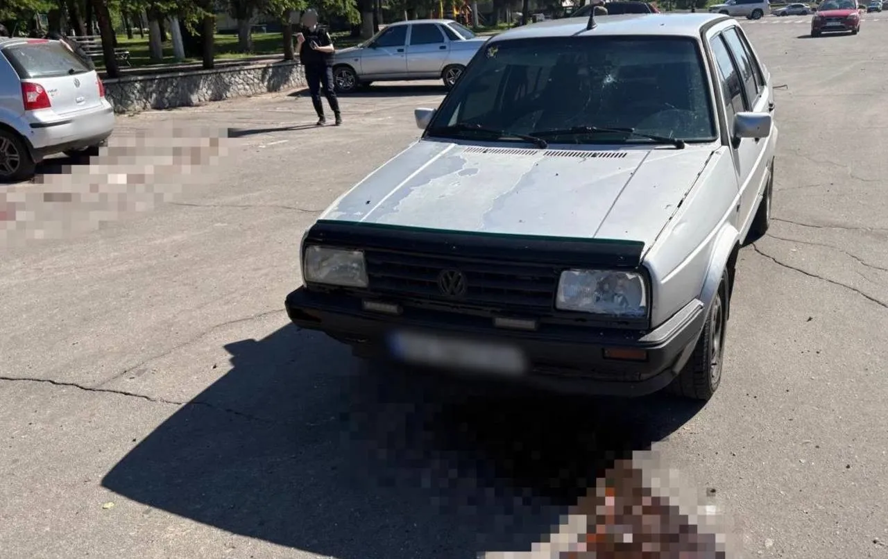 У Богодухові три дрони вибухнули посеред вулиці: що відомо про …