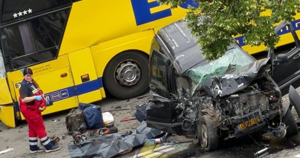 У Борисполі пасажирський автобус потрапив у ДТП: попередньо є загиблі