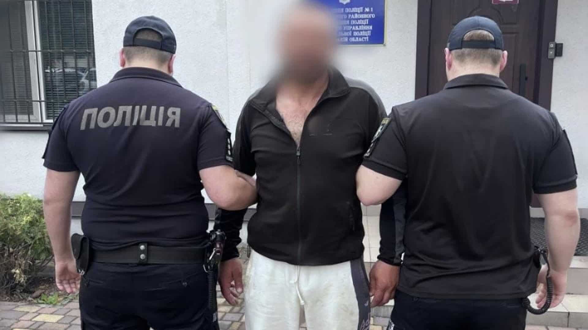 У Боярці чоловік заколов знайомого ножем: підозра за тяжкі тілесні