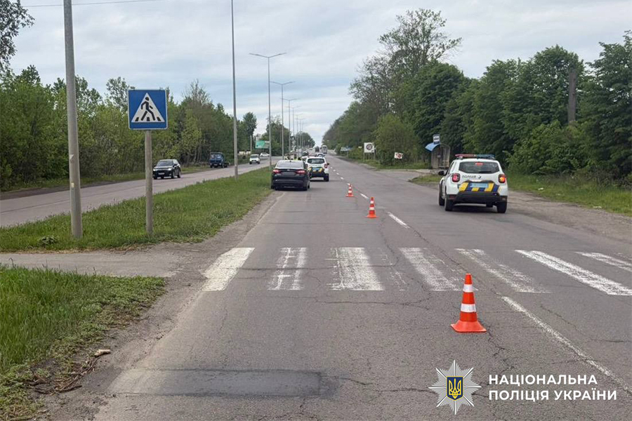 У Вінниці на «зебрі» легковик травмував підлітка
