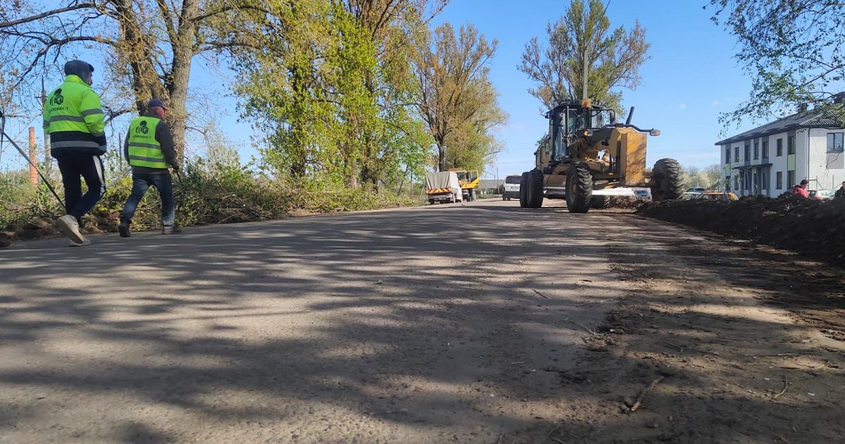 У Городку стартував ремонт дороги до Терновиці
