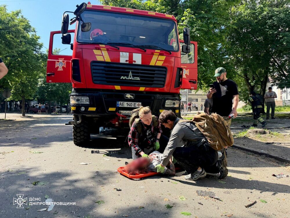 У ДСНС показали, як виглядає житлова багатоповерхівка у Павлограді, куди …