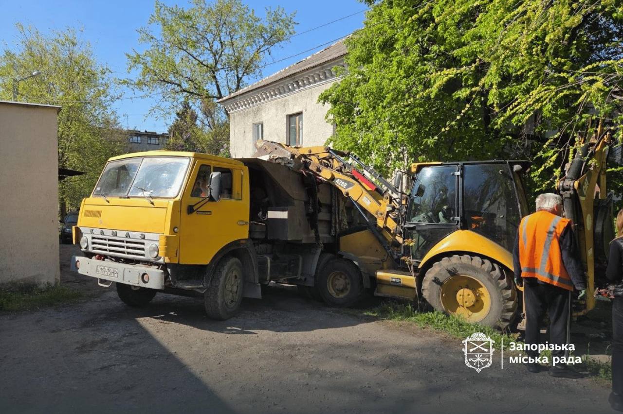 У Дніпровському районі прибрали несанкціоноване звалище
