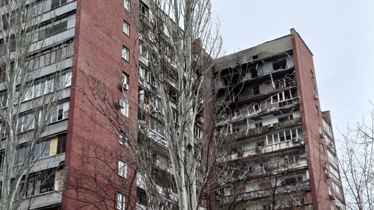 У Дніпрі оновили дані про кількість поранених та пошкоджених будинків …