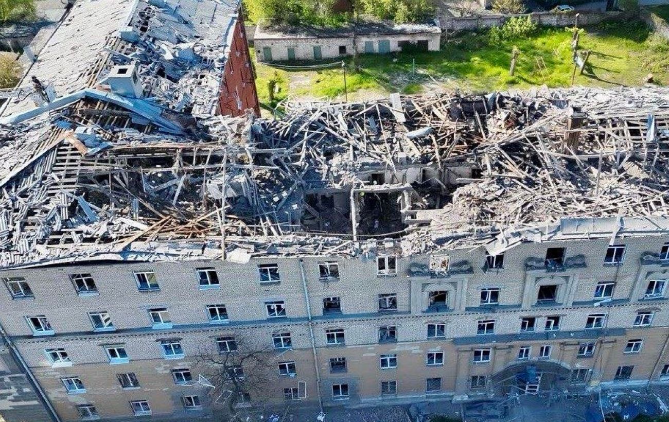 У Дніпрі через ракетний удар загинула людина і більше 10 …