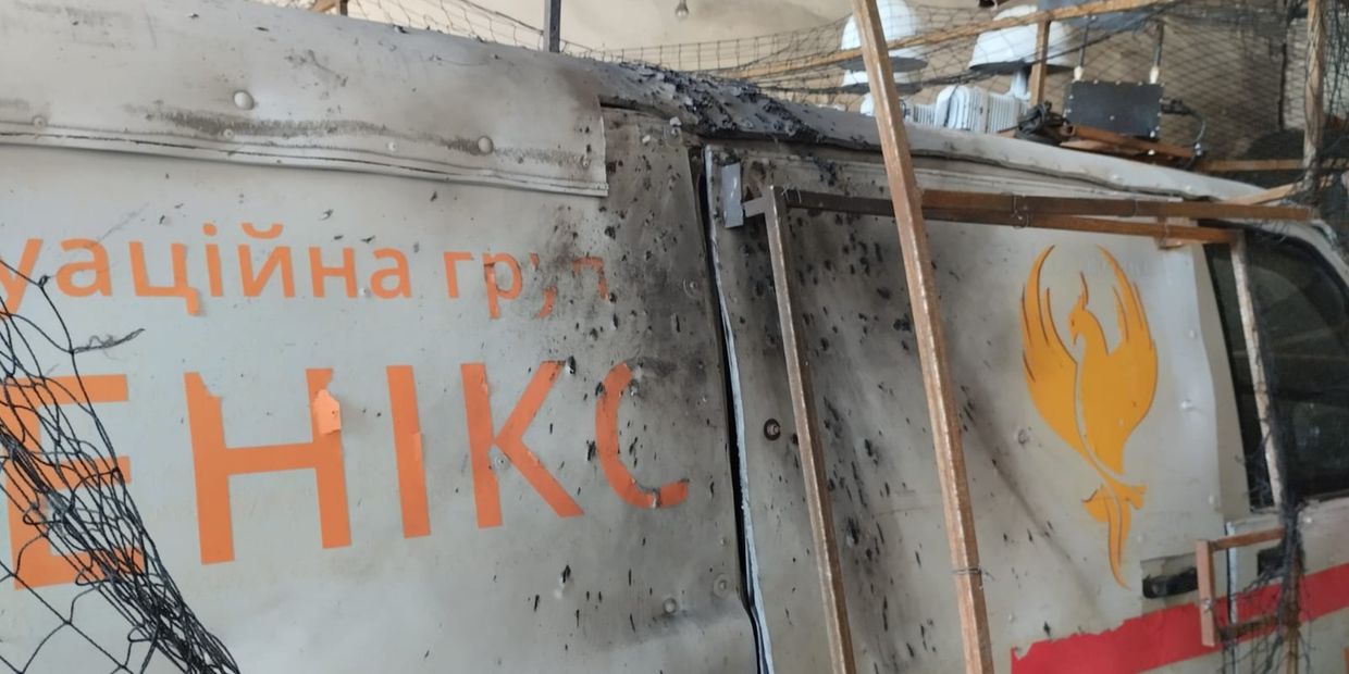 У Дружківці росіяни атакували евакуаційну автівку рятувальників: є постраждалий (фото)