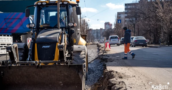 У «ЕЛУ Автодоріг» розповіли, чому дороги в Миколаєві не ремонтують …