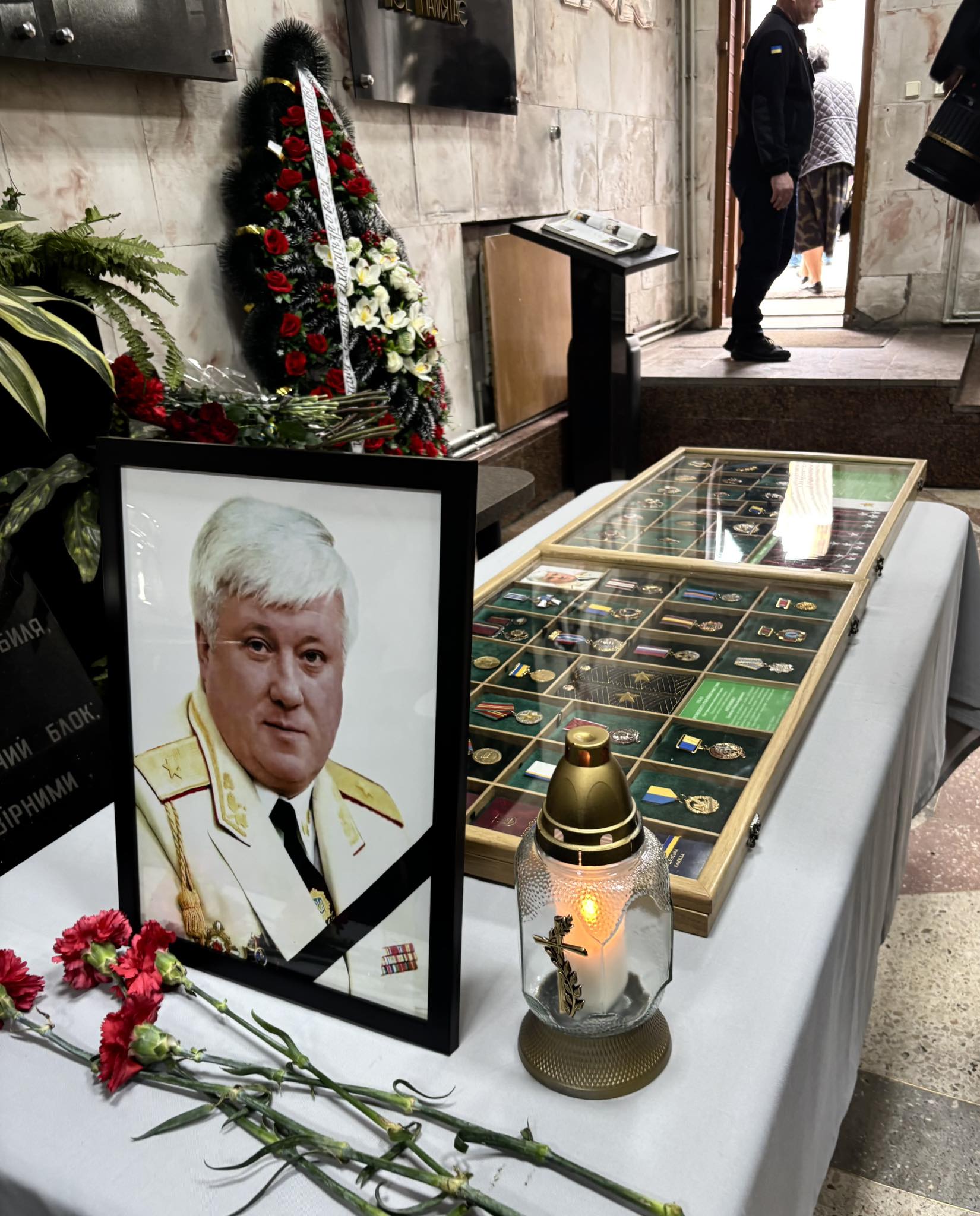 У Житомирі прощалися з генерал-майором, ліквідатором аварії на ЧАЕС Леонідом …
