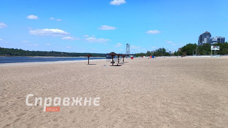 Безпека на воді: на трьох пляжах Запоріжжя чергуватимуть рятувальники й …