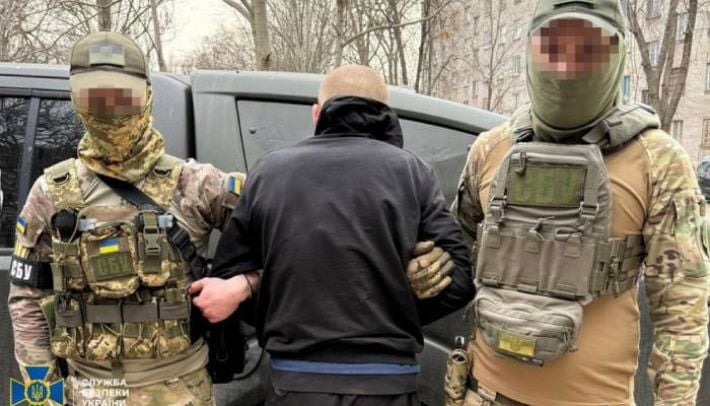 У Запоріжжі винесли вирок військовому-наркоману, який працював на спецслужби РФ