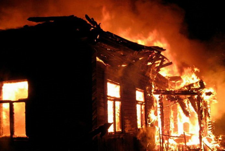 У Запоріжжі під час пожежі в квартирі загинула жінка