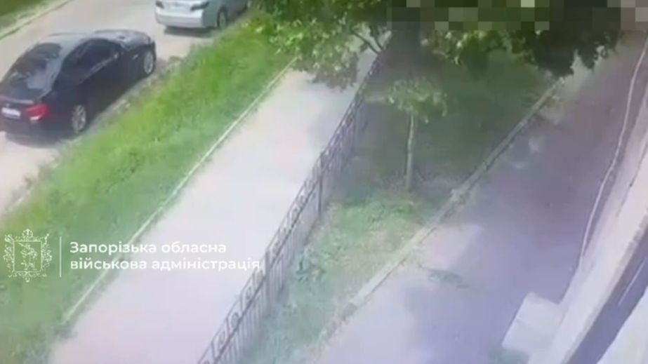 Момент удару по Запоріжжю потрапив на відео – кадри