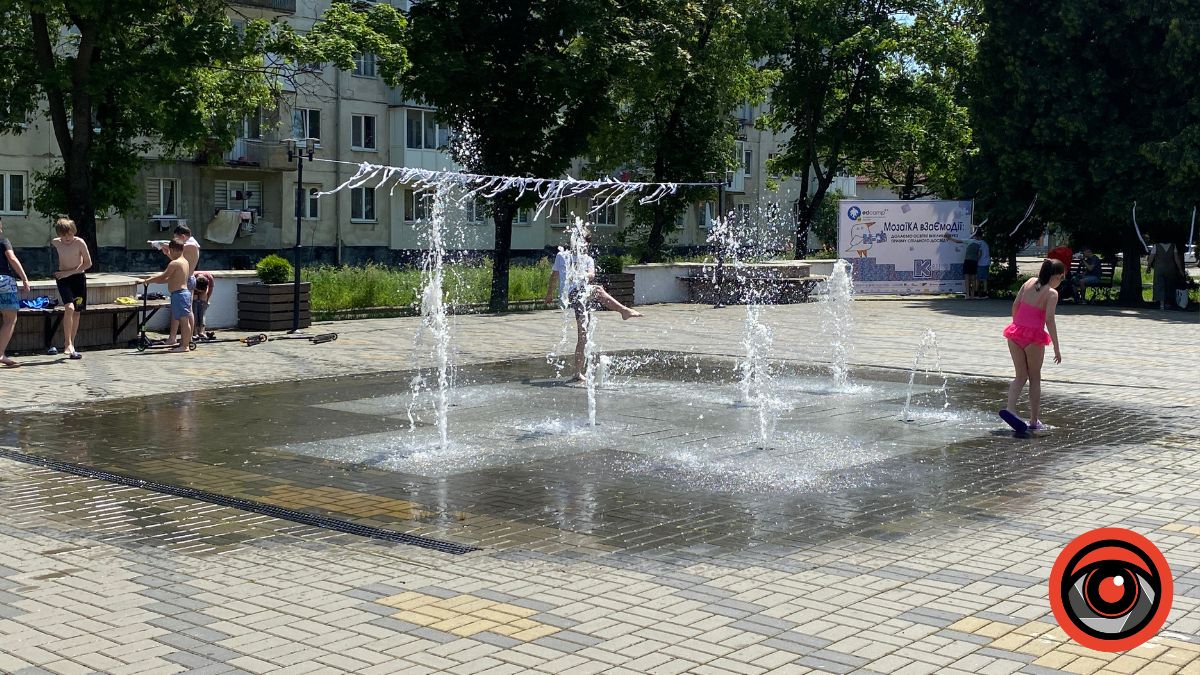 У Калуші готують до відкриття пішохідний фонтан біля ПК “Юність”