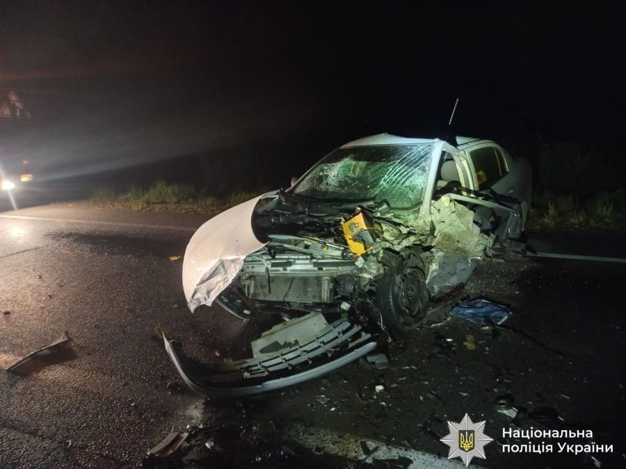 У Калуші п’яний керманич на "BMW" спричинив лобову аварію: постраждав …