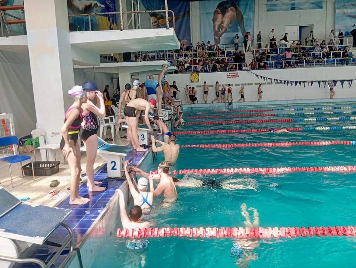 У Кам’янському відбувся весняний турнір SWIM SHARKS