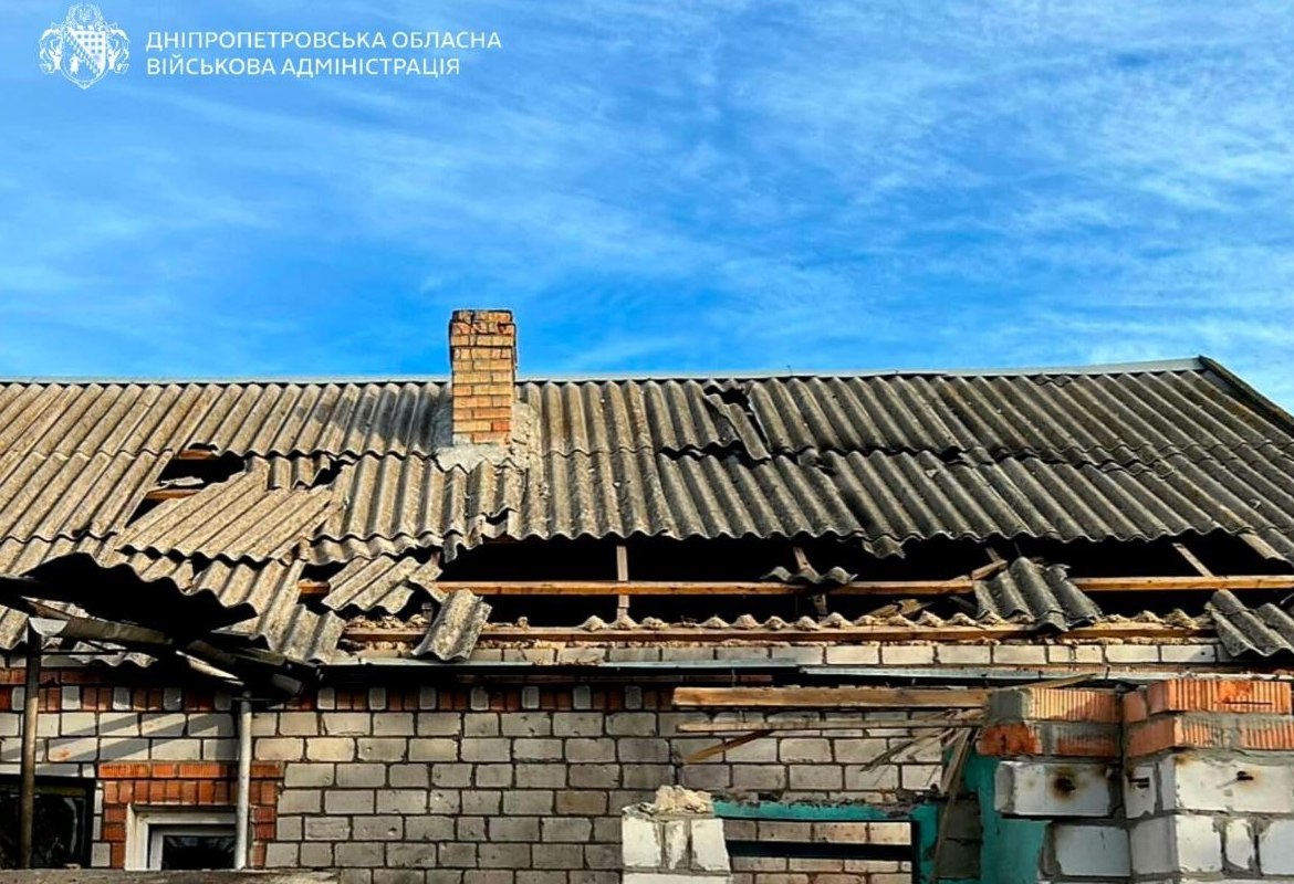 У Кам’янському районі внаслідок ворожої атаки понівечено інфраструктуру