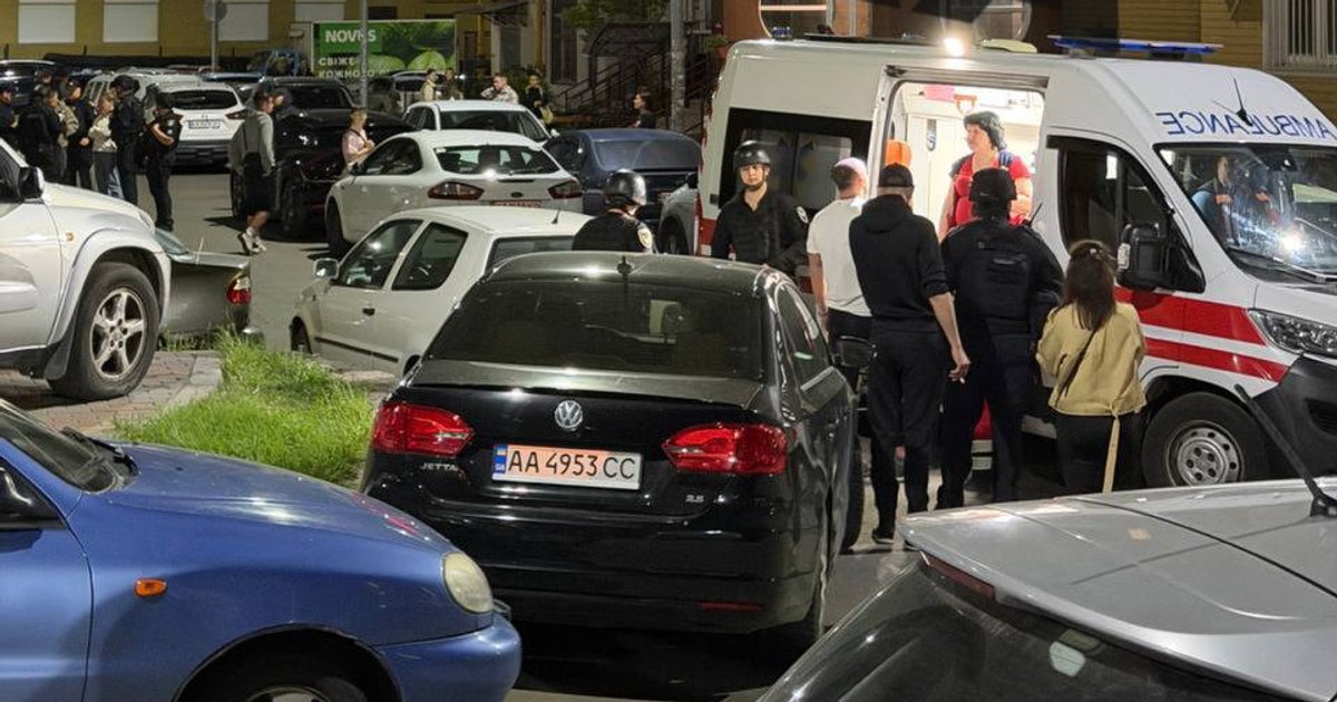 У Києві бійка між чоловіками переросла у стрілянину: подробиці (відео)