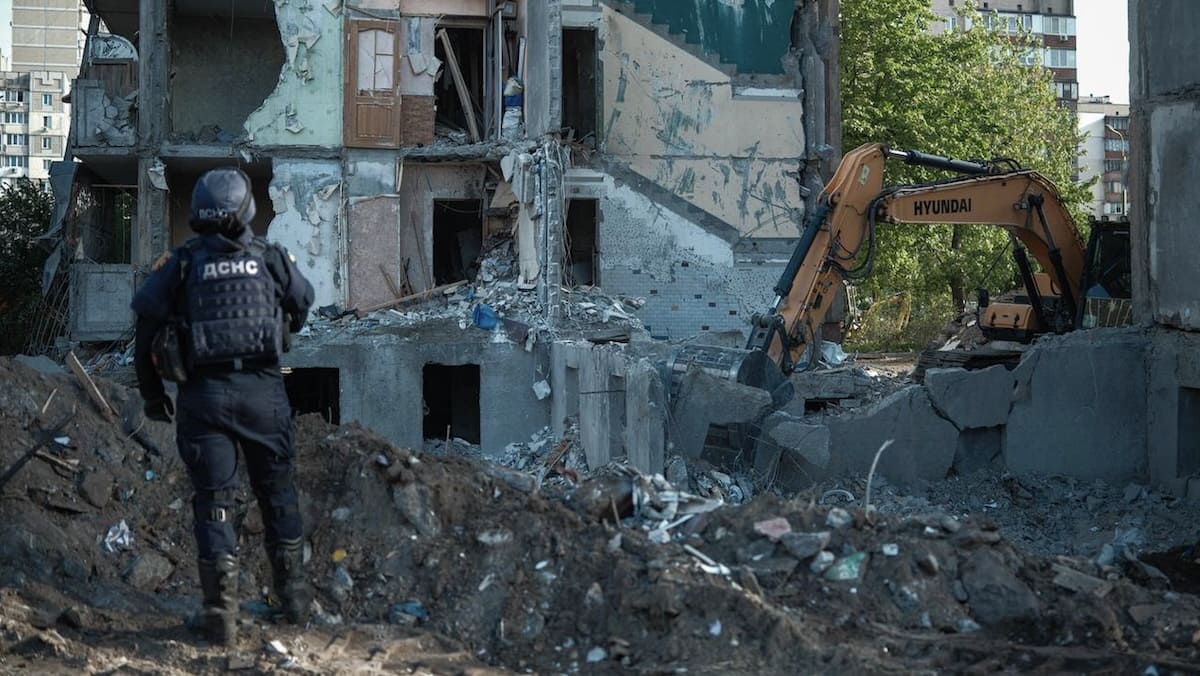 У Києві завершено пошуково-рятувальну операцію. Кількість загиблих зросла до 24 …