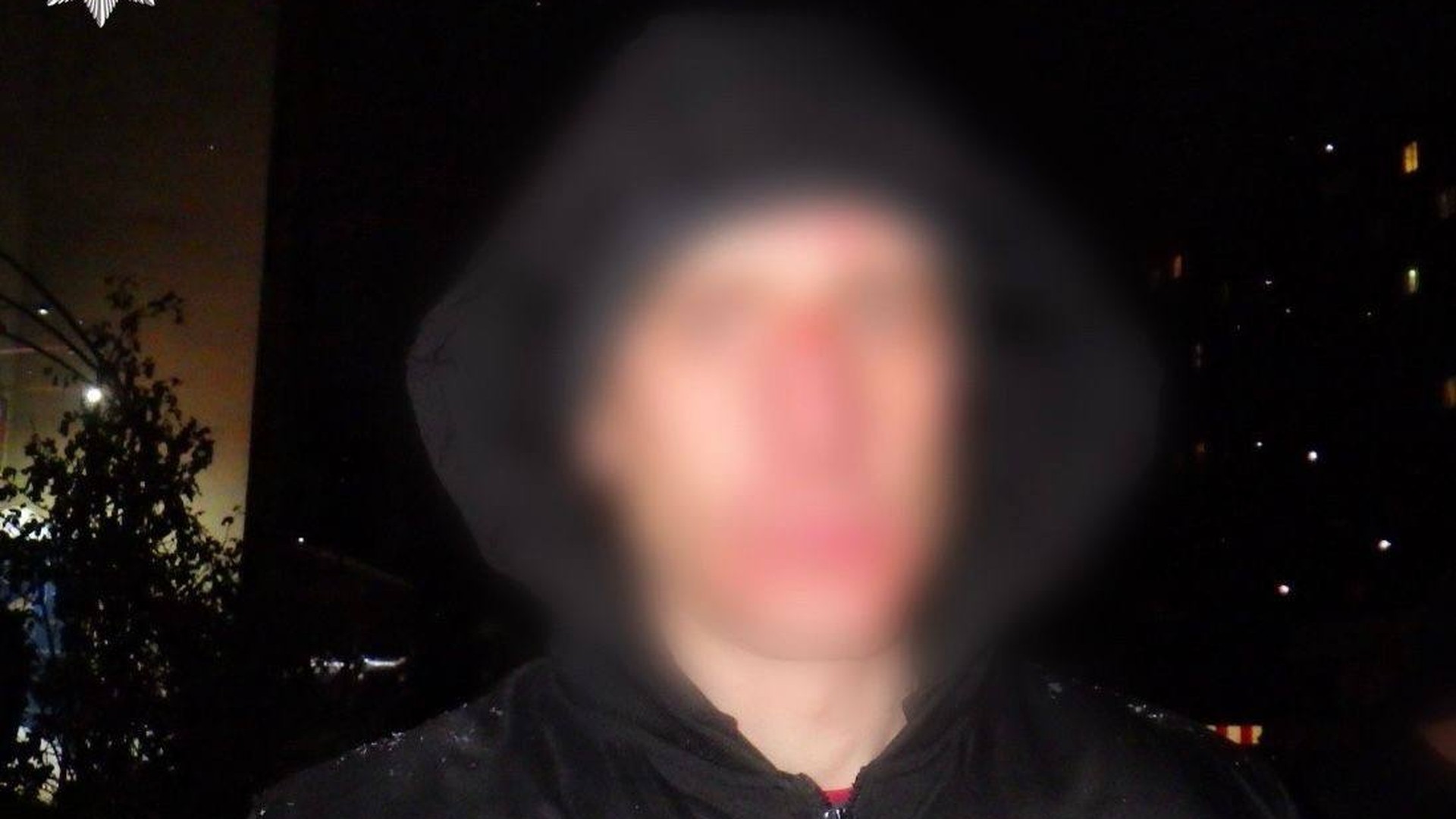 У Києві засудили грабіжника-рецидивіста: напав на військового з фронту