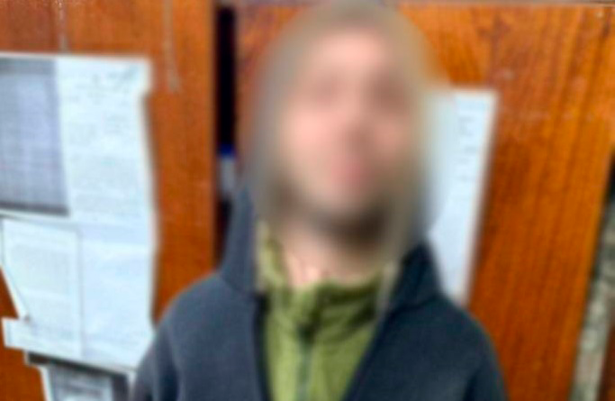 У Києві затримали військового, який лякав відвідувачів супермаркету зброєю