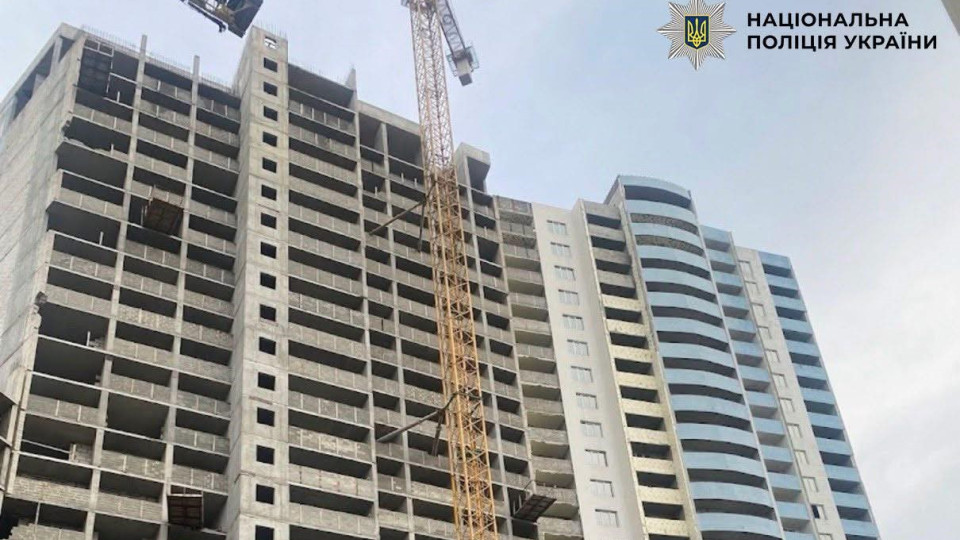 У Києві на Подолі збудували житловий комплекс без оформлення права …