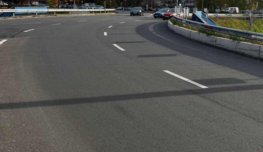 У Києві на кілька днів частково обмежать рух Північним мостом: …