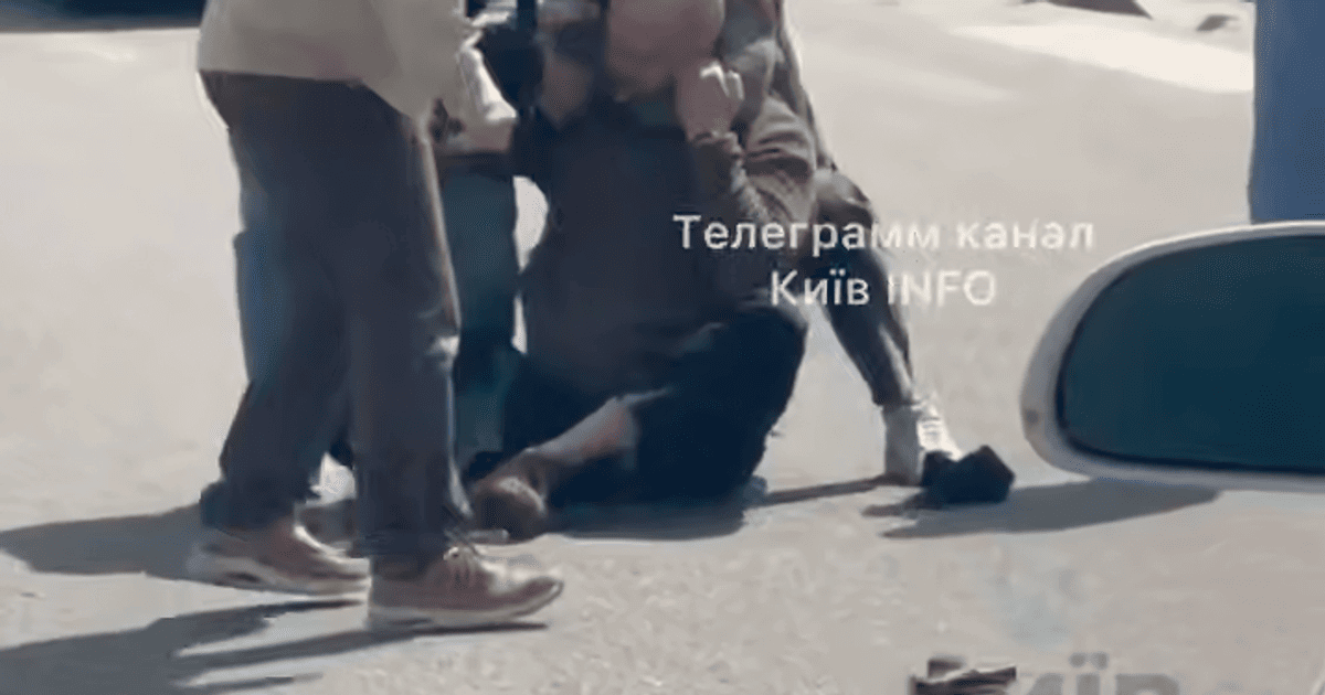 У Києві сталася стрілянина біля ТРЦ: що відомо