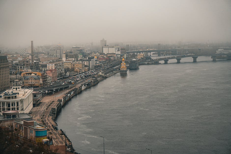 У Києві тимчасово обмежать рух Північним мостом у травні