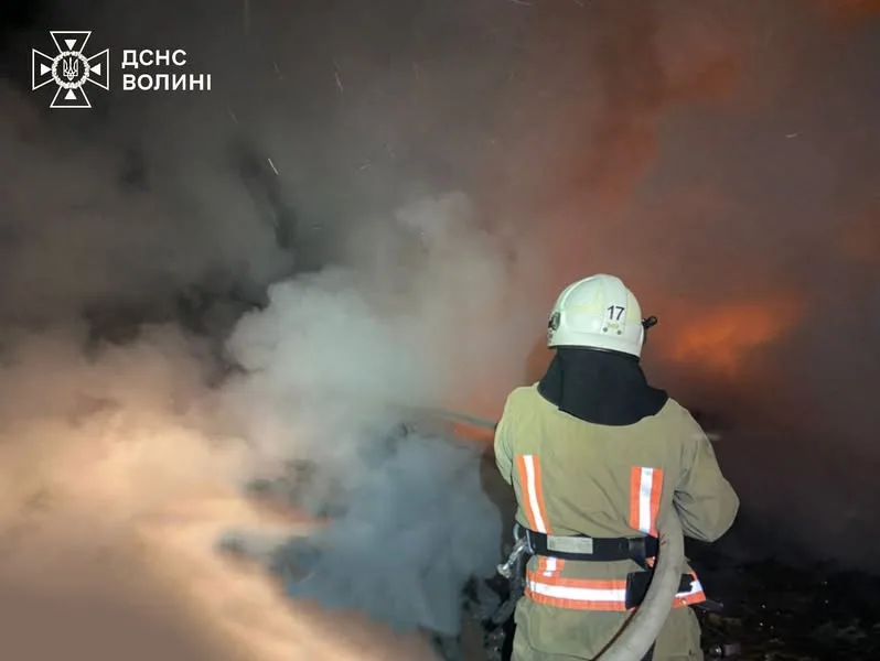 У Ковельському та Луцькому районах сталося чотири пожежі