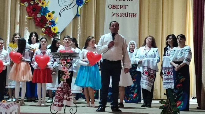 У Козирянському окрузі День матері відзначили концертом у Народному домі