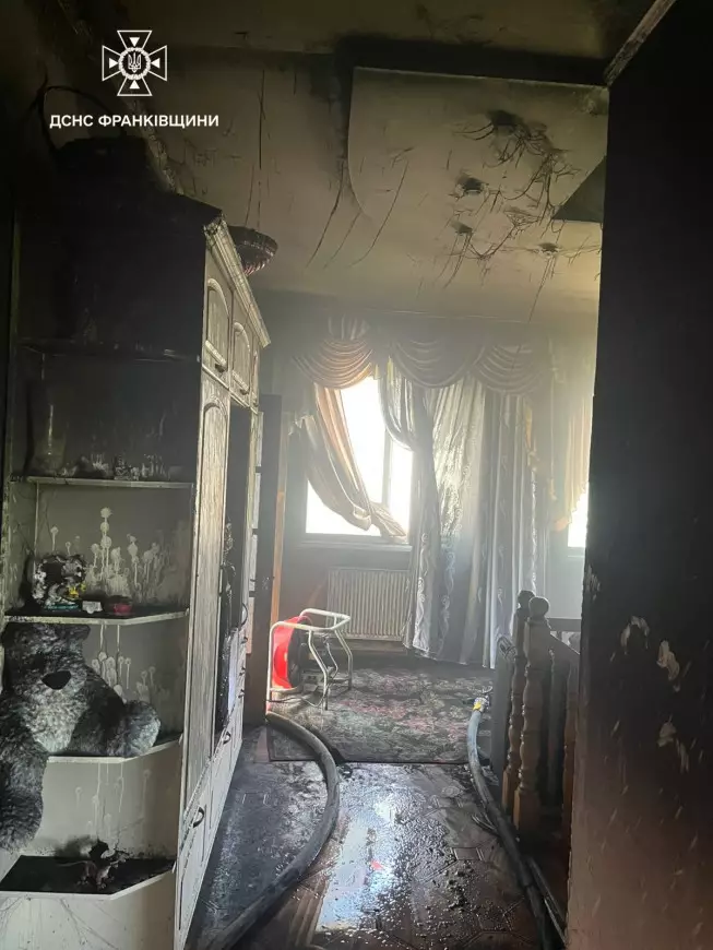 У Коломиї горів житловий будинок: що відомо (ФОТО)