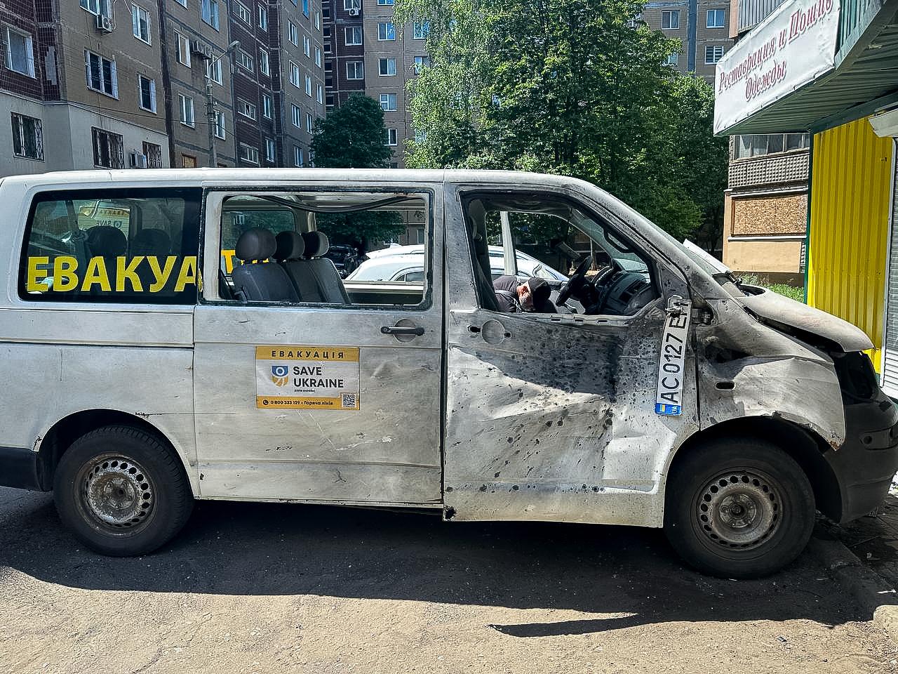 У Краматорську росіяни вдарили FPV-дроном по евакуаційному авто: постраждалих немає