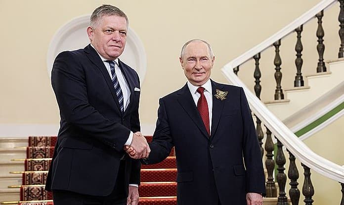 У Кремлі кажуть, що Фіцо не передавав Путіну "послань" від …