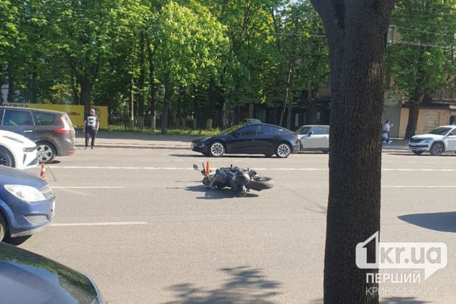 У Кривому Розі в ДТП травмувався мотоцикліст