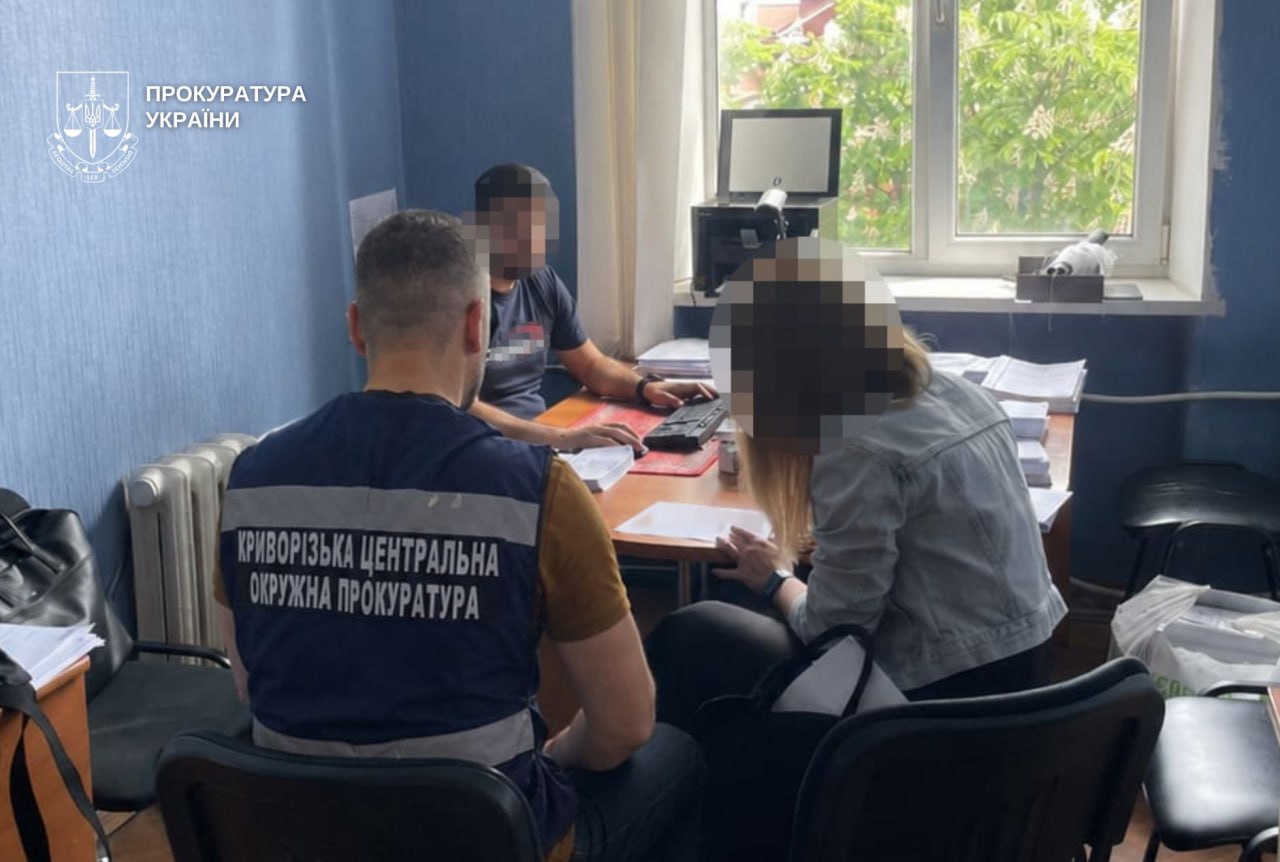 У Кривому Розі на закупівлі квадроциклів для ЗСУ переплатили понад …
