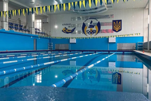У Кривому Розі рік не можуть запустити онлайн-запис у басейни: …