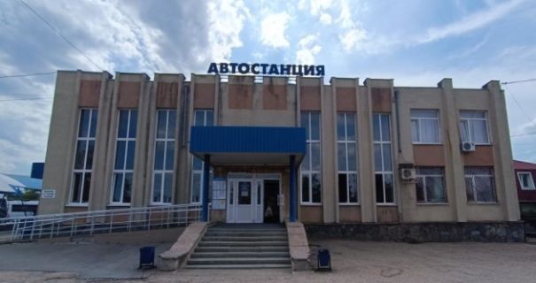 У Криму пасажирів автобусів змушують проходити через металодетектори