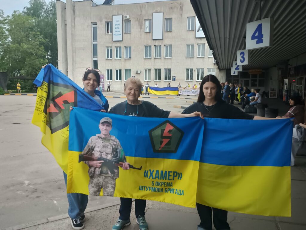 На Кіровоградщині після обміну полоненими повернувся воїн-земляк