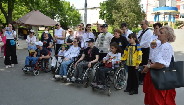 У Кропивницькому вперше провели тестову безбар’єрну екскурсію