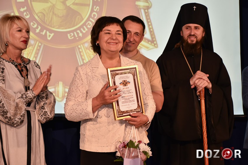 У Кропивницькому нагородили медиків та волонтерів відзнакою «Орден Святого Пантелеймона» …
